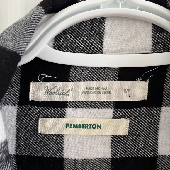 Woolrich black and cream buffalo plaid - Picture 2 of 4